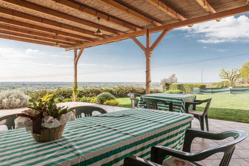 Le Bianchette Agriturismo E Fattoria Didattica 索马坎帕尼亚 外观 照片