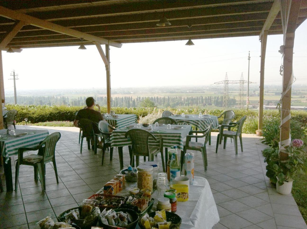Le Bianchette Agriturismo E Fattoria Didattica 索马坎帕尼亚 外观 照片