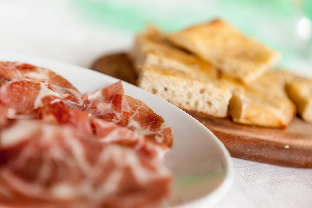 Le Bianchette Agriturismo E Fattoria Didattica 索马坎帕尼亚 外观 照片
